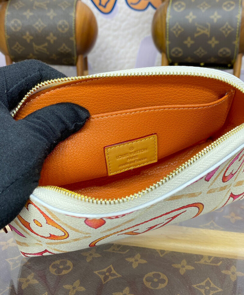 Louis Vuitton Pochette Cosmetique PM M11239 Peachblow